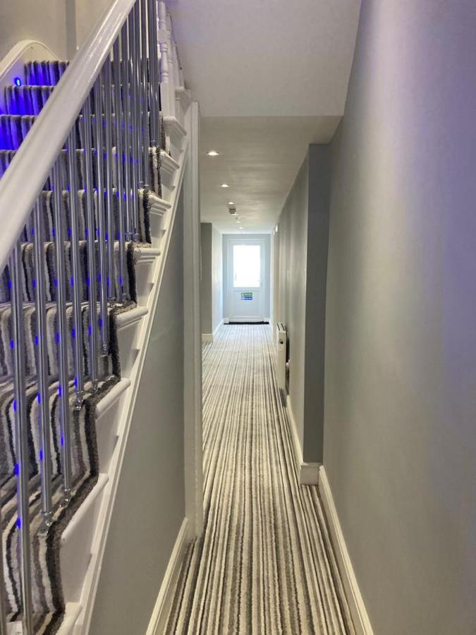 112 Gleneagle Road Rooms Londyn Zewnętrze zdjęcie