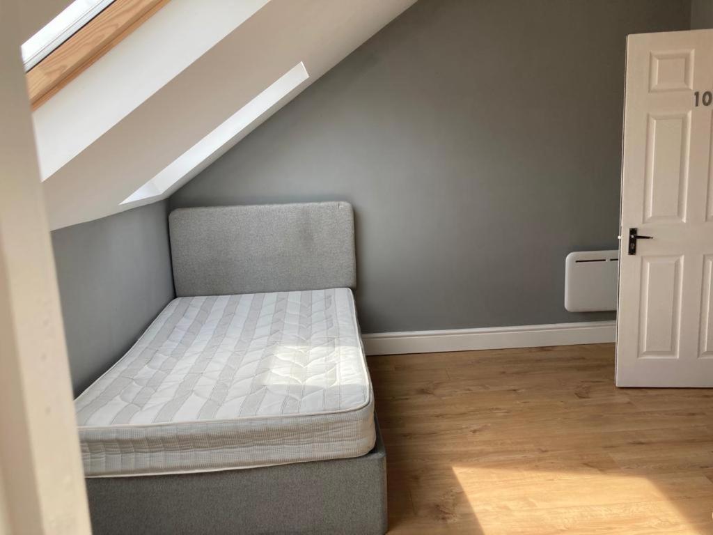 112 Gleneagle Road Rooms Londyn Zewnętrze zdjęcie
